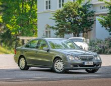 Mercedes-Benz E500 2005