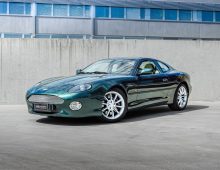 Aston Martin DB7 Vantage manual